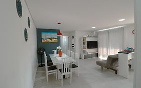 Apartamento Familiar II - Vista para o mar e próximo ao Beto Carrero